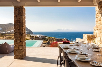 ELIA MYKONOS